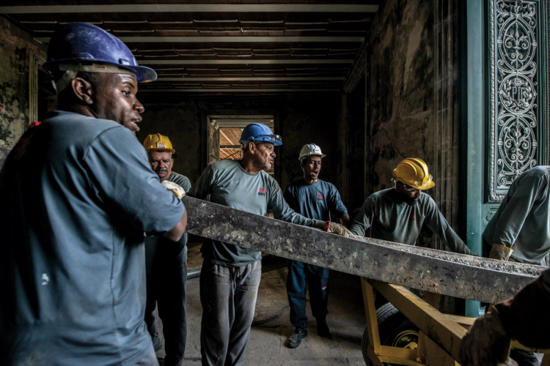 ENR 2024 Year in Construction Photo Contest: A Window to the Work