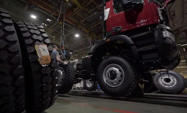 Блог о машиностроении и технике | «КАМАЗ» поставит для строительства ВСМ Москва-Петербург больше 400 единиц специализированной техники на больше чем 3,7 миллиардов рублей «КАМАЗ» поставит для строительства ВСМ Москва-Петербург более 400 единиц спецтехники на более чем 3,7 млрд рублей