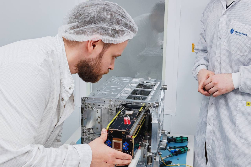 Блог о машиностроении и технике | На космическом центре «Восточный» в стартовое положение установили ракету «Альянс» На космодроме «Восточный» в стартовое положение установили ракету «Союз»