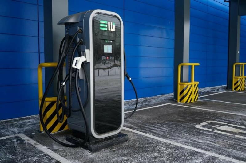 Блог о машиностроении и технике | Правительство компенсирует операторам электрозарядных станций 60% затрат на закупку нового отечественного оборудования Правительство компенсирует операторам электрозарядных станций 60% затрат на закупку нового отечественного оборудования