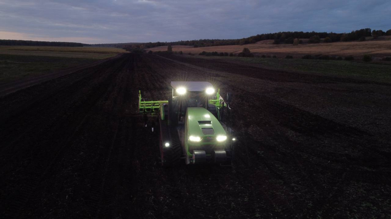 Блог о машиностроении и технике | «ДСТ-Урал» начал эксплуатационным испытаниям собственного нового сельскохозяйственного трактора FT-7 «ДСТ-Урал» начал эксплуатационным испытаниям собственного нового сельскохозяйственного трактора FT-7