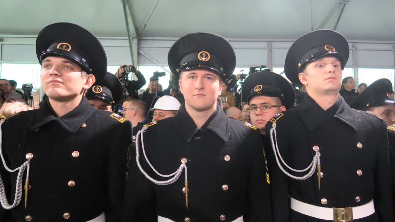 Блог о машиностроении и технике | Владимир Путин поучаствовал в закладке ледокола «Сталинград» в Петербурге Владимир Путин поучаствовал в закладке ледокола «Сталинград» в Петербурге