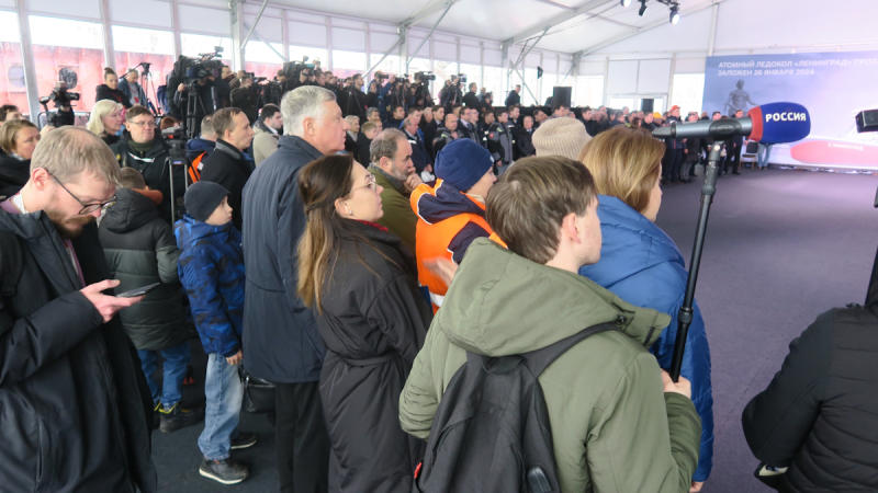 Блог о машиностроении и технике | Владимир Путин поучаствовал в закладке ледокола «Сталинград» в Петербурге Владимир Путин поучаствовал в закладке ледокола «Сталинград» в Петербурге