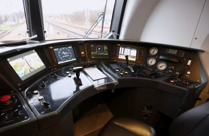 Блог о машиностроении и технике | Новый грузовой электровоз 2ЭС11 «Орлец» вывели на испытания Новый грузовой электровоз 2ЭС11 «Орлец» вывели на испытания