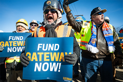 Блог о машиностроении и технике | Gateway Tunnel Construction Cleared to Resume Amid Ongoing White House Attacks Gateway-Protest