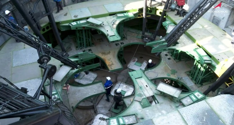 Блог о машиностроении и технике | На Байконуре заправили «Прогресс МС-33» На Байконуре заправили «Прогресс МС-33»