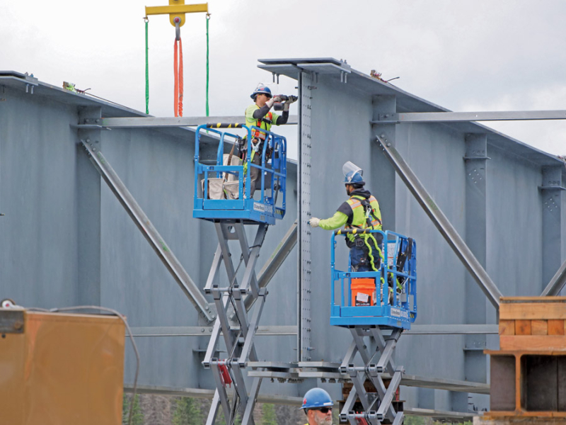 Блог о машиностроении и технике | Bridging the Gap at Alaska’s Juneau Creek Juneau Creek Bridge launch